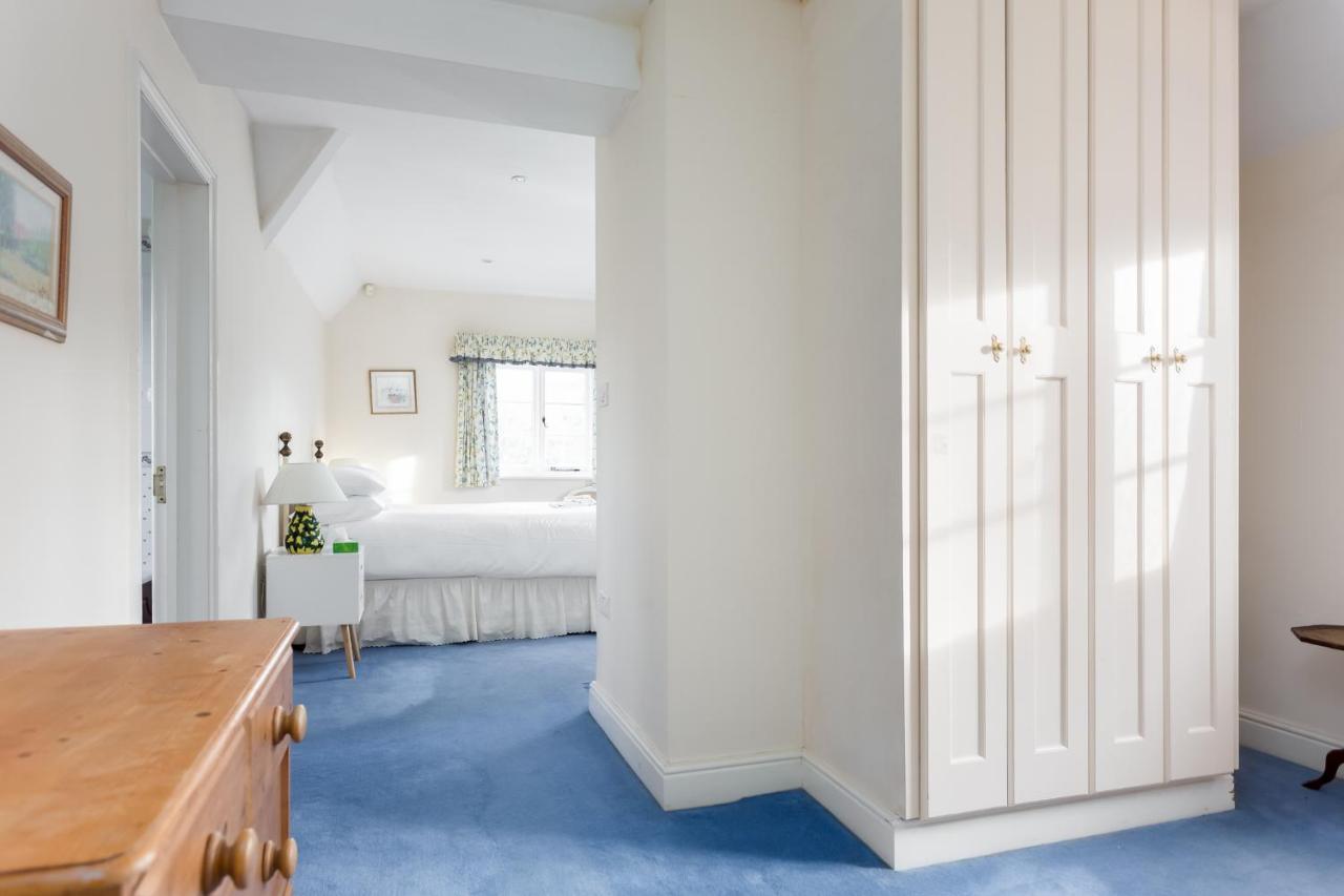 Yards Brake On 40 Acres Of Private Land Villa Langton Matravers Exterior photo